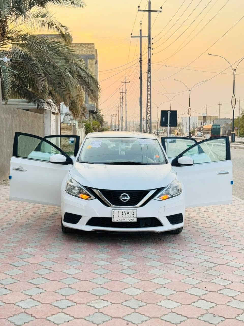 السلام عليكم ورحمة الله  نيسان سنترا موديل 2019  وارد أمريكي  حادثه جانبي تبديل ابواب اصليات  بجم كبس الشركه حادثه مرفق مع النشر السياره  جاهزة  وجديده استخدام شخصي محرك 1800 كفاله كير تخم تاير صار اسبوع جديد  مواصفات نص فول حره تحويل  ثاني يوم السعر 95 وبيه مجال للشراي العنوان ناصريه مركز المدينه قرب مطعم الحوراء  موبايل ***********
