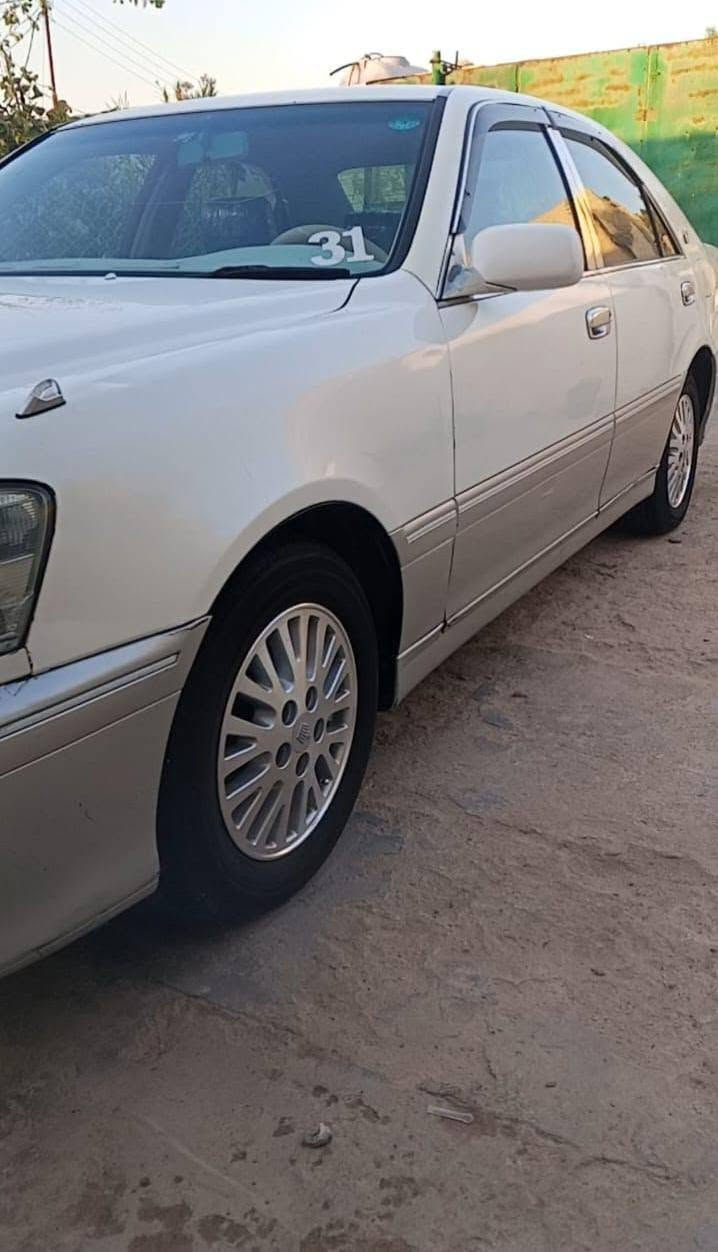 يجنون كصتين وباقي كفل مكينه حداده كله جديد تبريد  ثلاج سنويه بسمنه *********** لسعر 88بيه مجلس مكان البصره سفوان

نص مكتوب في الصور:
- ١٠ حزيران ٥:٣٧ ص