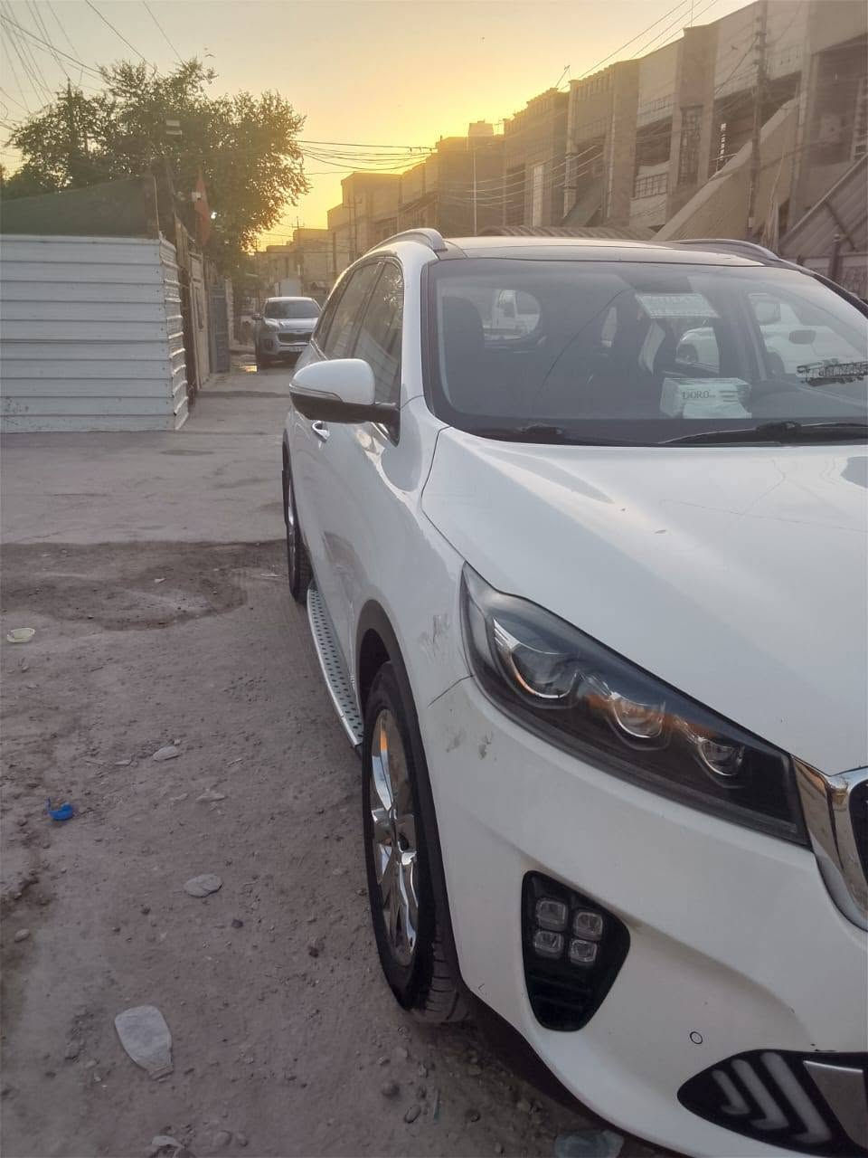 سلام عليكم
#جي_تي_لاين_gt

 خليجي فول مواصفات 

دفع رباعي 4×4

للبيع سورنتو ٢٠٢٠

رقم بغداد
ماشية 108 حقيقي 

تشغيل بصمة 

٦ سلندر  كير ٨ سرعات 

٧ راكب تبريد 3 قطع 

مري شفط اشاير بالمري 

جنطه ذكية بردات خلفية 

اريل نفكيشن حساس امامي 

خلفي كامرة خلفية دواره

   كشنات جلد كهرباء 

السيارة مكفولة كفالة عامة

من الصبغ والتبديل والشخوط 

والرصعات (عدا طخة موضحها بسيطة )

محرك  كير بوضع الشركة 

السعر٢٦٥ وبيها مجال بسيط

التفاصيل بالصور مكان السيارة بغداد الامين الثانيه قرب فلكة الحدادين 

*********** اتصال او واتساب
