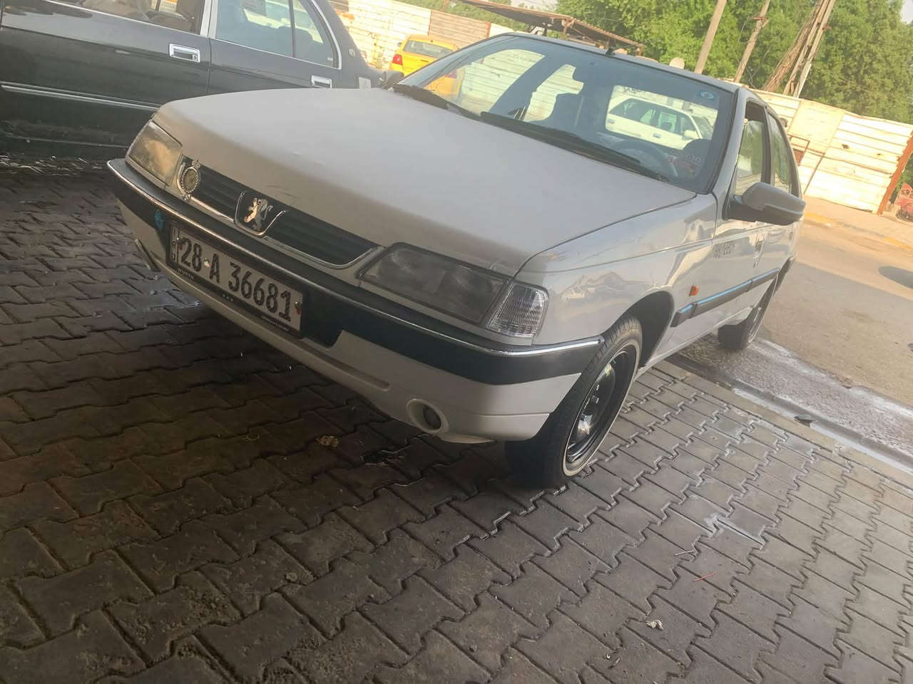 بيجو ٤٠٥ • موديل ٢٠١٠ • مكينة وفتيس جاهزين