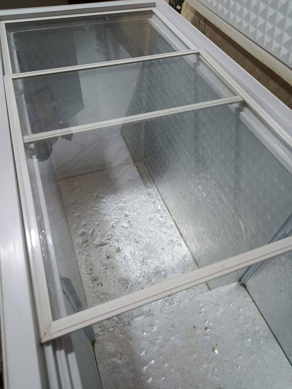 السلام عليكم
للبيع مجمدة وثلاجة نضيفات 100 ٪ فقط الثلاجة يحتاجها نرمادة اسفل الباب  بس تنطبك عادي شغاله متأثر مكاني ديالى بعقوبة الاتصال على الرقم *********** او مراسلة خاص 
@إشارة
