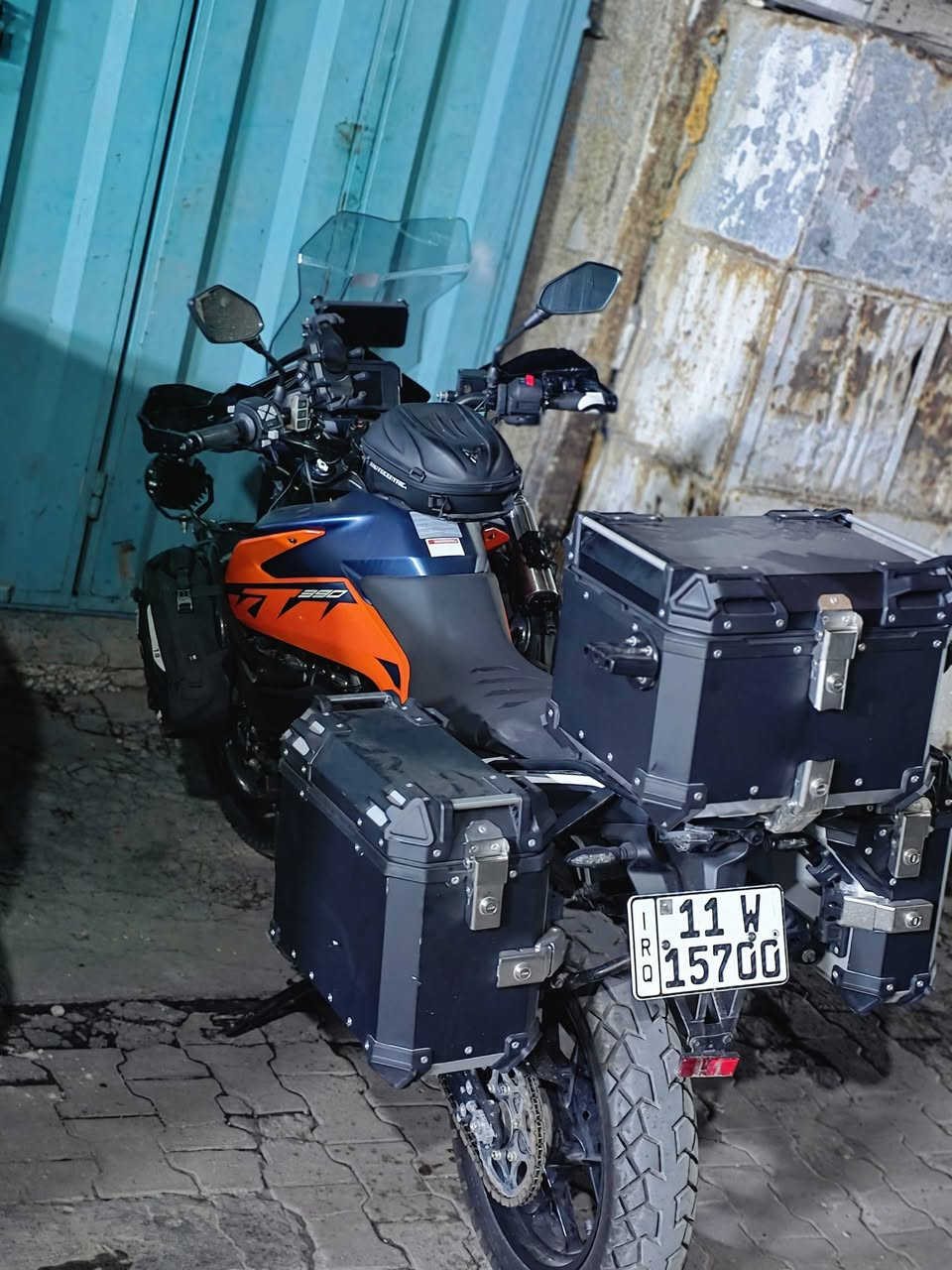 دراجه KTM 390 للبيع
دراجه كامله للترحال  وبيها جلكانات جدد 
مايحتاج اشرح عليها مفوله 
ماشي ٥٤٠٠ وقابل للصعود 
دراجه بسمي وبعدها بلضمان مال شركه 
سعر ٨ملاين قفل 
كامرات شاشه جنط  لايتات اصليه 
بيها هواي سوالف 
***********
