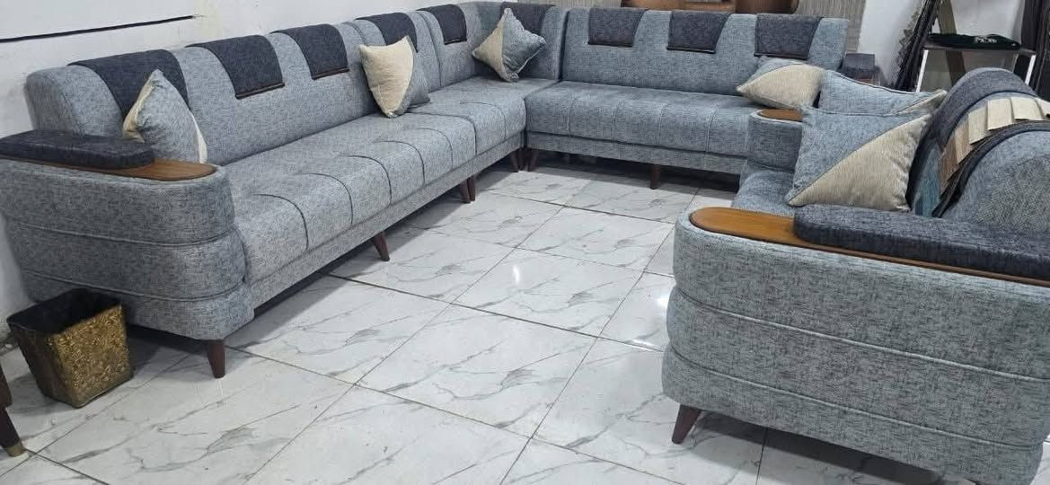 سلام عليكم
ديوان كورنر ال١٠ مقاعد طول ٧متر موديلات مختلفه بأحدث تصميم مودرن. شغل معلمنه بغداد
تفصال خشب بلوك اسود الثقيل سمك ١٦ ملم جسور القواطع جام روسي مساطر سفنج مضغوط مميز أول مع طبقه اكسترا طبي بولستر اقمشه تركيه جوده عاليه.. كتان خاولي وتر بروف بوهيمي..اتصال *********** متوفر واتساب
