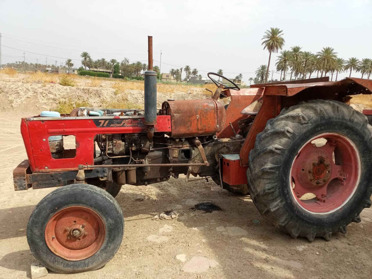 عنتر 71 موديل 86 جاهزه للكراب مابيها نقص كير محرك هدروليك خير من الله جاهزه للعمل مكاني بغداد المحموديه ناحية الرشيد
***********
عنتر 71 موديل 86 جاهزه للكراب مابيها نقص كير محرك هدروليك خير من الله جاهزه للعمل مكاني بغداد المحموديه ناحية الرشيد
