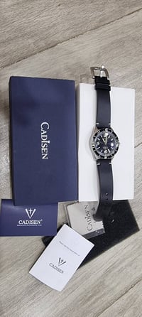 ساعة كاديسن (CADISEN C8243M) الميكانيكية الأوتوماتيكية، والتي تتميز بت...