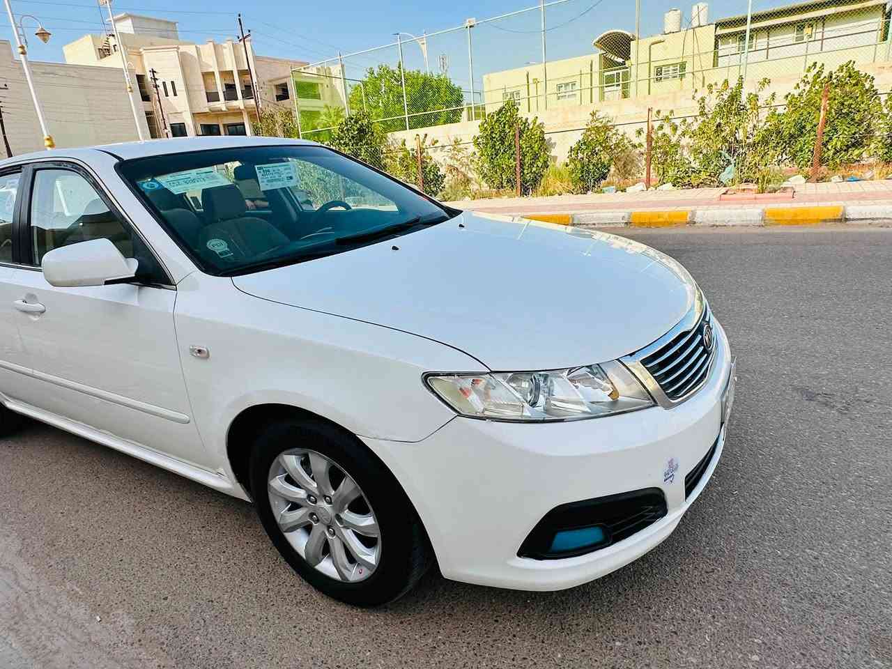 السلام عليكم
اوبتيما 2009 بصره تحويل مباشر المشتري  فئه LXوارد خليجي مكفوله ضربه وتبديل وفتح شرط كفاله فقط رشه صبغ بالهلال الخلفي الايمن والباقي جديد محرك كير جدد شرط الفحص تبريد ثلج بيه طخم تاير جديد محرك حجمه ٢٠٠٠ مكاني ناصريه السعر 118 وبيه مجال الاتصال ***********
استخدام شخصي سياره 
ومكلف بالنشر لحد يراسلني الشراي يتصل باصاحب الرقم
