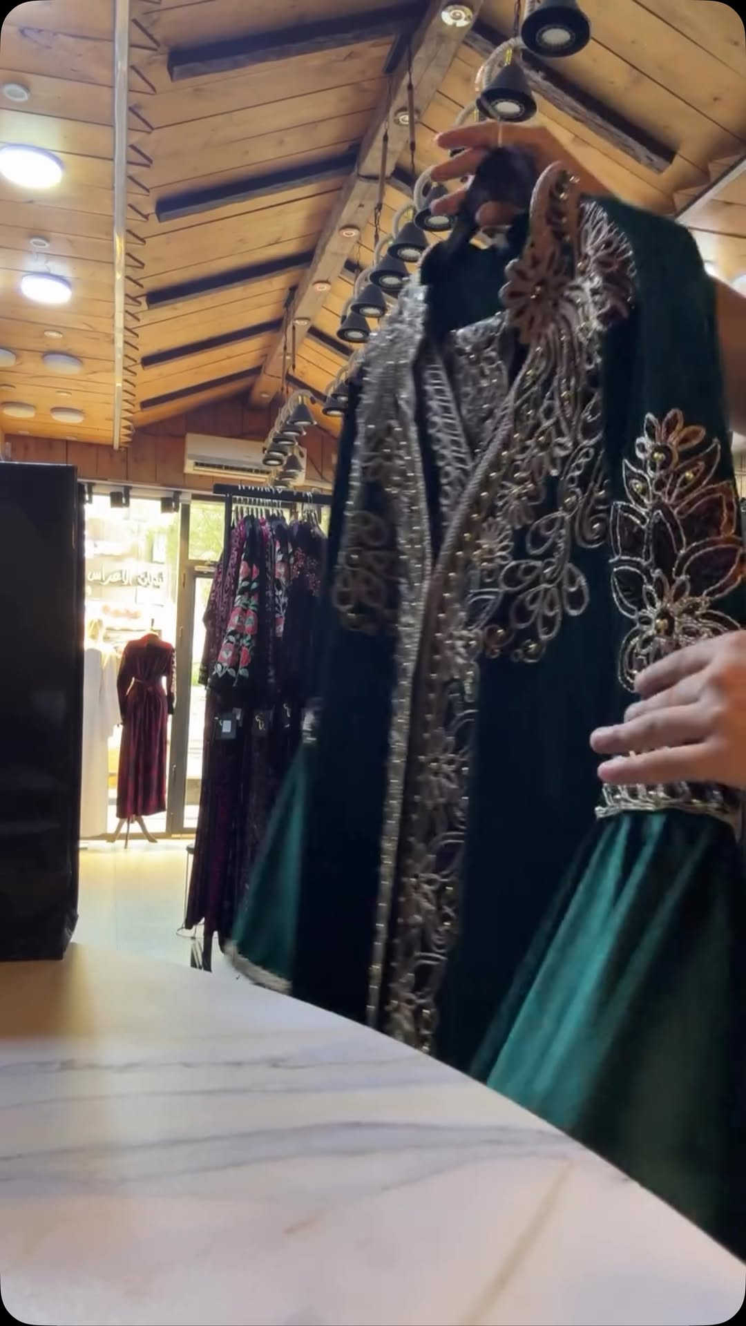 عبايات • بوتيك حسنى • الحلة شارع الجمعية
