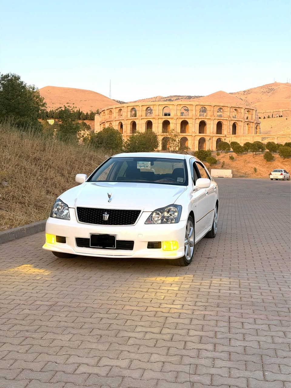 سەرەتا بەناوی خوای گەورە 
شاهینە موس
٢٠٠٧ بەسمە رەساسی
کۆدی هەیە بارکۆدیشی وەر گرتوە 
180  گیر گەورەی مەکینە بچوک ئالتونی بازار
سەیارەکە نمونەیە لەجوانی وەک شوشە وایە زۆر زۆر نازدارە
بی بۆیاخ 
ناورەش ساج سور
کامل مەسرەف کراوە گیرو مەکینەی بەشەرت هەلمی دەمیشی نیە 
تایەی تازەیە 
تکایە گەر موشتەری نیت سەری خۆتوو منیش مەشینە لەگەل ریزما
٧٠گەلاو مەعامەلەیەکی زۆر کەم 
‏***********
*********** لە سلیمانیم السليمانية, العراق
