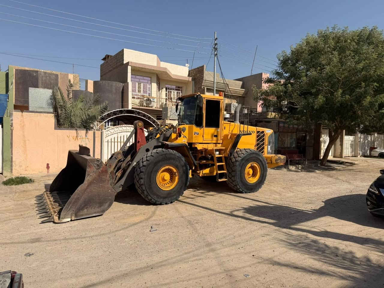 شفل للبيع 
Volvo 
حجم L180
موديل ٢٠٠٥ دخولية ٢٠١٩ بصرة
نظافة فول 
***********
