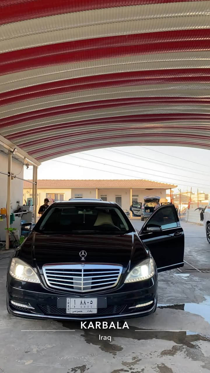 مرسيدس 2010 s350 فول كفالة عامة رقم بغداد شبه مميز رباعي بغداد
بوب شفط ناظور ليلي خمس بردات تدفئه تبريد كشنات كراسي كهرباء امامي خلفي جوبلس سيارة بحالة ممتازه مال جناي 
مكانة كربلاء 
السعر 220 وبي مجال
***********
