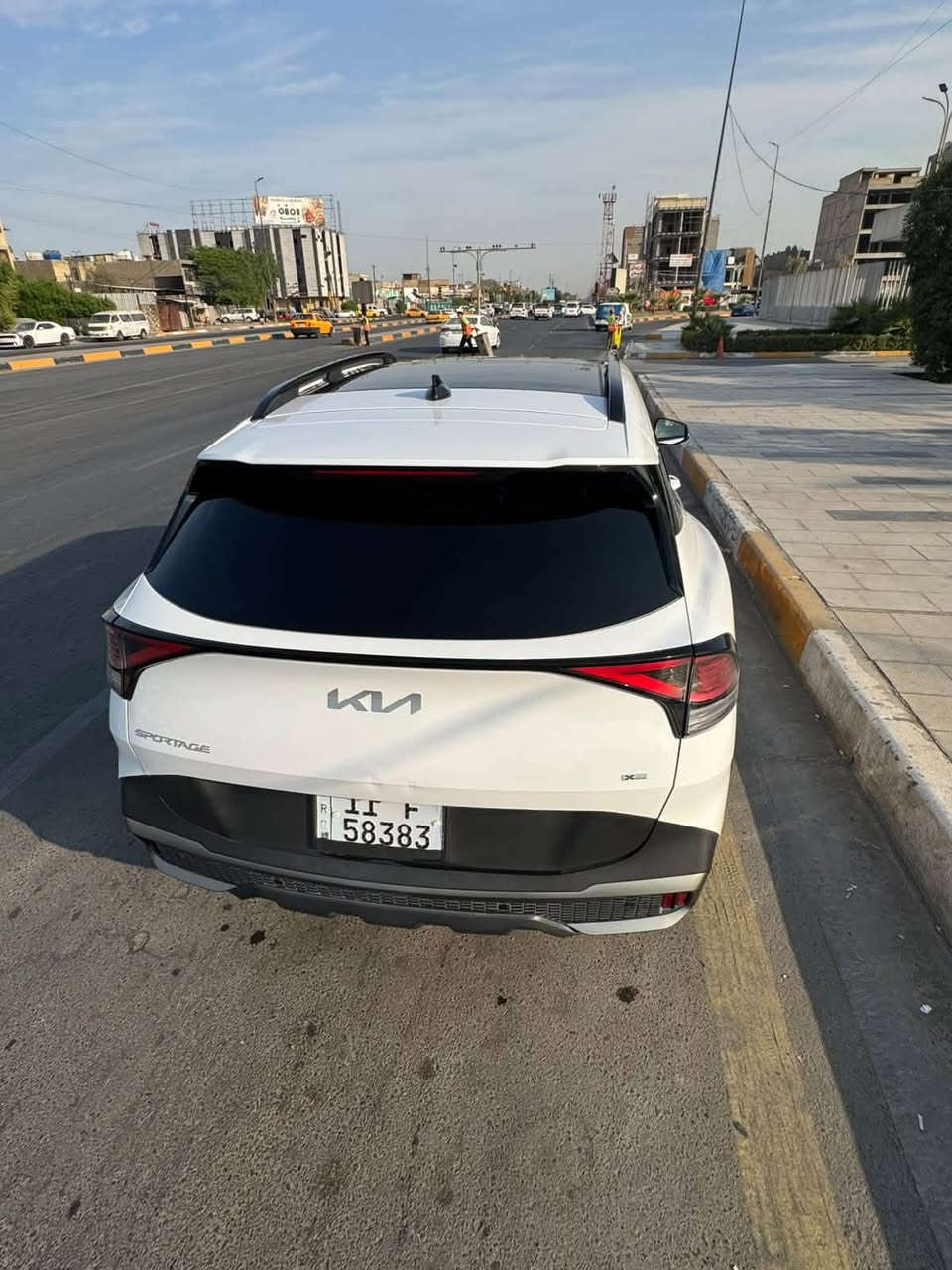السلام عليكم شباب عندي كيا سبورتج موديل 2024 ماشيه 36 الف حقيقي فول واحد عل واحد فئه اولاين وارد أمريكي حادث بيند وجاملغ بدون صبغ مال الشركه رقم بغداد بسمي للشراي يتصل *********** ابو مسره الشمري مكاني بغداد
