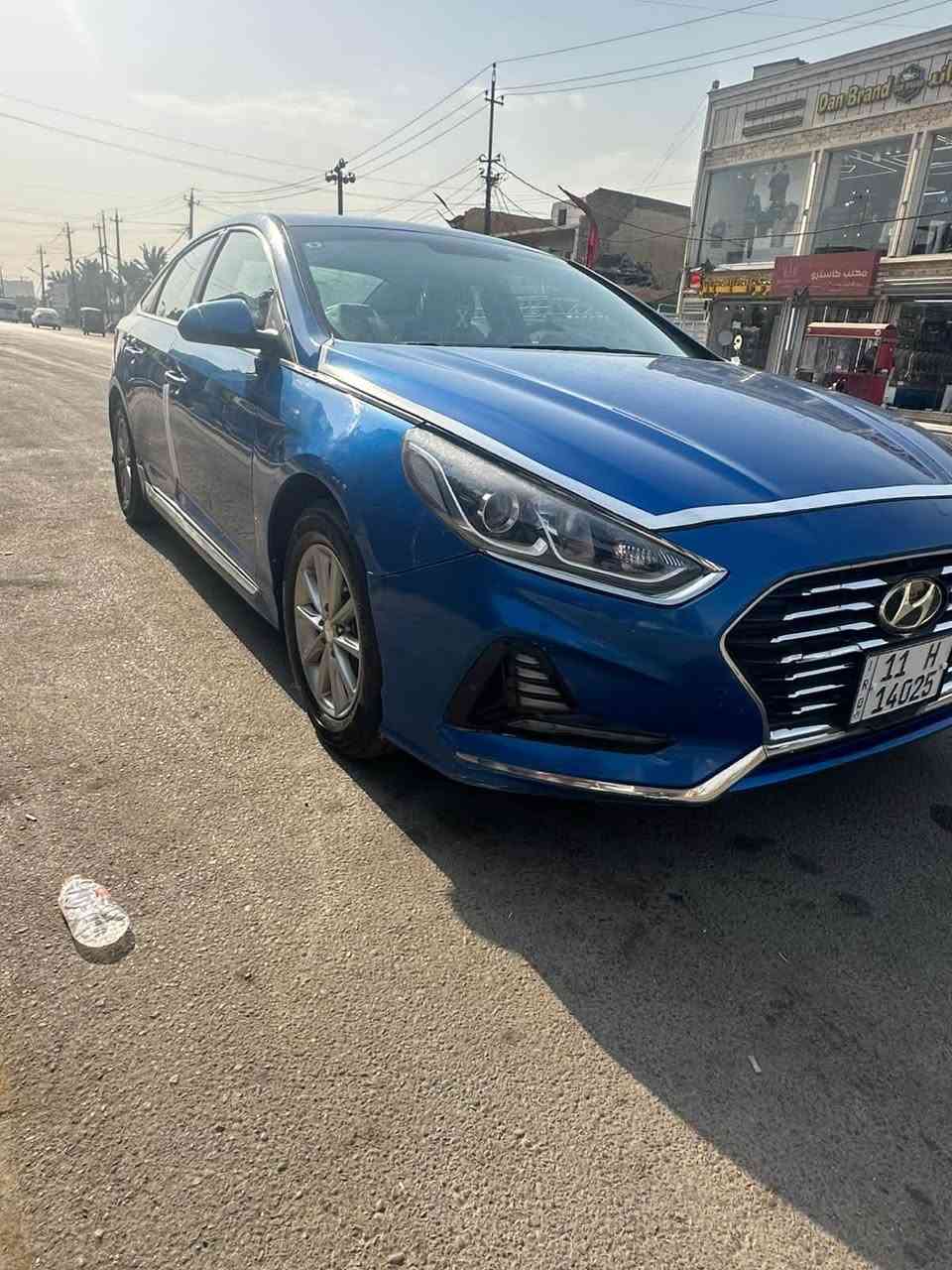 السلام عليكم هونداي سونات 2018 البيع وارد أمريكي حدث بنيد مبدل وبيه 3 قطع كلير كير مكينه خير من الله تبريد شغال صدر جديد السياره جهازه السياره بسمي رقم بغداد جديد مكان السياره بغداد زعفرانيه  رقم تلفون ***********
