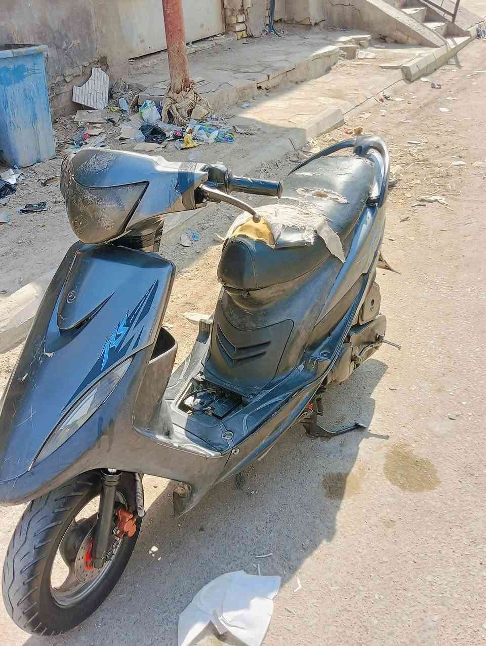 سلام عليكم ماكس عدله غراضه كله بلاديه مكينته مفتوحه 50 عوزه ترتيب
سعر 400 وبيه مجال 
رقمي ***********
