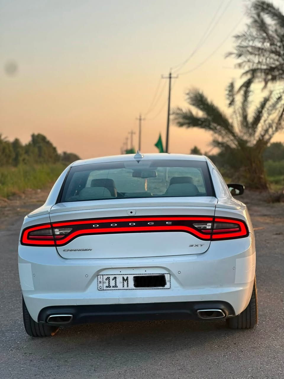 🚗 للبيع دودج جارجر 🚗

السيارة بحالة ممتازة، استخدام شخصي ونظيفة جداً، لا تحتاج أي مصروف.

الموديل: (2015)

الفئة: (SXT  )

المحرك: (3.6 )

رقم بغداد 

اللون: (ابيض )

وارد: (أمريكي )

بيها بارد شي قليل 

الكير والمكينة: فول، بدون أي ملاحظات.

التبريد ممتاز وجميع الأمور شغالة 100%.

*ملاحضه يوجد تقشير صبغ في البنيد شي بسيط اثر الغسل مغلف فابلون 

السعر: (185) قابل للتفاوض بالمعقول بعد المعاينة.

للاستفسار   الاتصال.***********_ *********** 

العنوان ديالى الخالص
