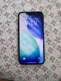 ايفون 13 • ١٢٨ • بطارية ٦٨