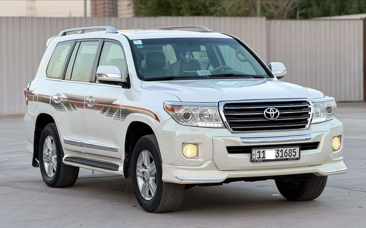 🚘 LAND CRUISER G.XR 🚘
تويوتا لاندكروزر مديل 2012 بريم اصلي محرك 6 سلندر فول مواصفات بصمة. فتحة. طفاية حريق. 3 قطع تبريد. مناخ منفصل. تحديد مسار. مثبت سرعة. مانع انزلاق. فورويل. مقاعد كهرباء. مري كهرباء. حساسات امامي + خلفي. نقطة عمياء + مواصفاته آخرى 
السعر : 29.000$
للأتصال : ***********
العنوان : بغداد البياع
