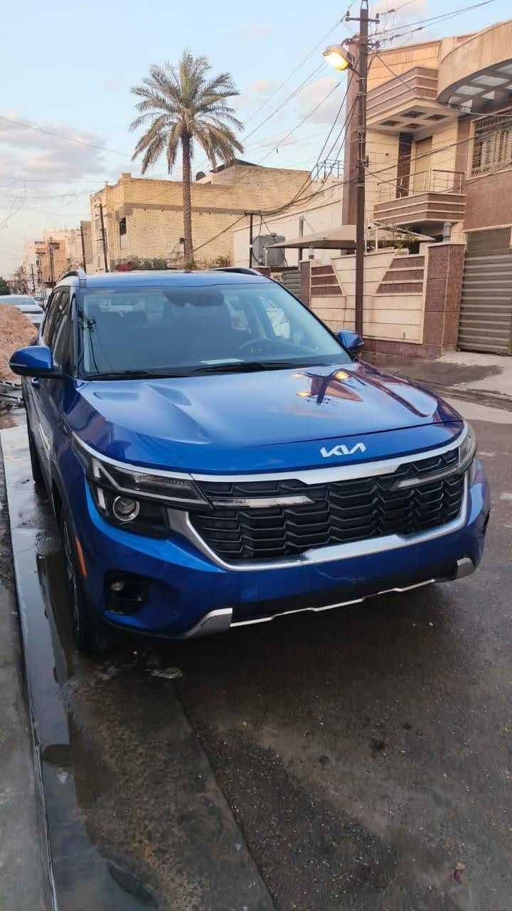 سلام عليكم كيه سرتوج  فحص موديل ٢٤ فول بصمه شاشه وارد أمريكي ***********

نص مكتوب في الصور:
- CAMON 40 Pro 5G 19mm f/2.2 1/100s ISO67
- CAMON 40 Pro 5G 14mm f/2.2 1/100s ISO68
- CAMON 40 Pro 5G 19mm f/2.2 1/100s ISO57