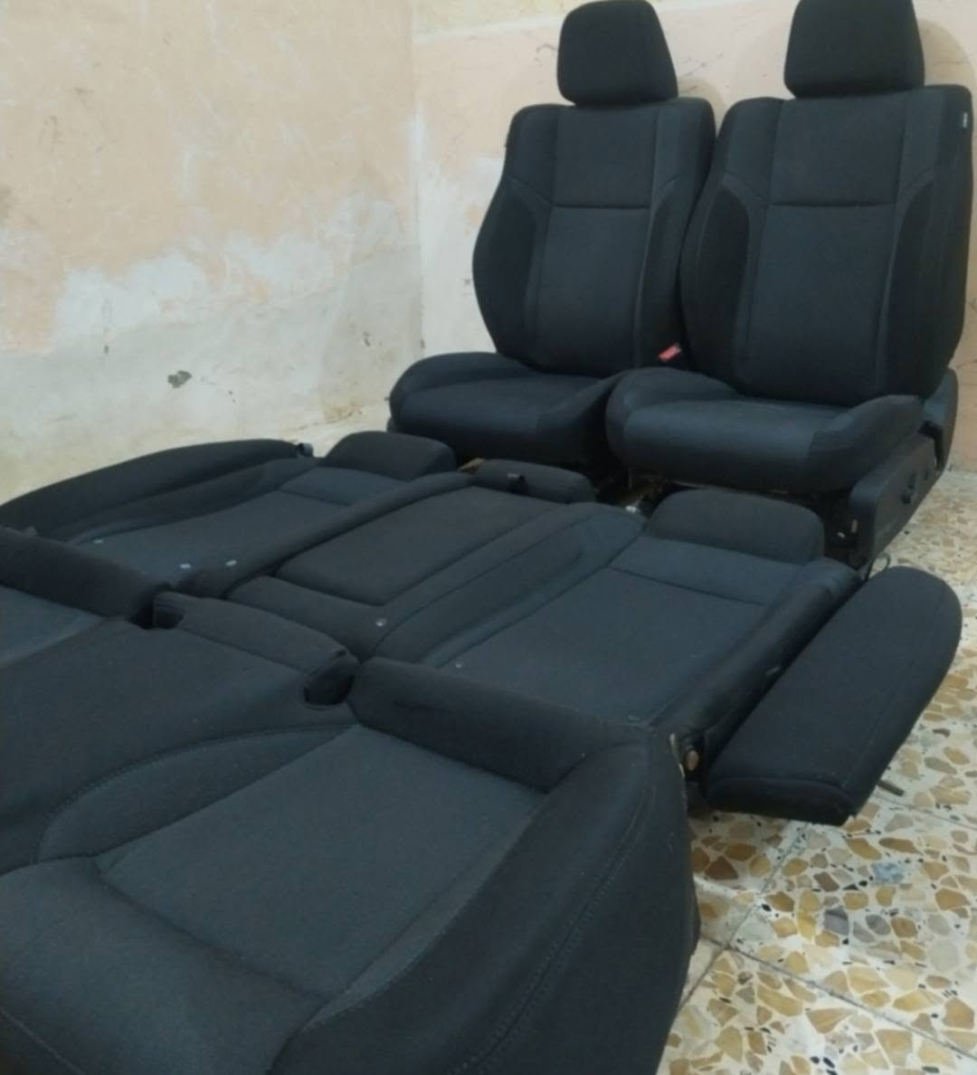 غرفة جارجر حضن مخمل كابوي
ترهم من موديل11 لحد 23

سعر 550 وبيه مجال

***********

#الامريكيH
