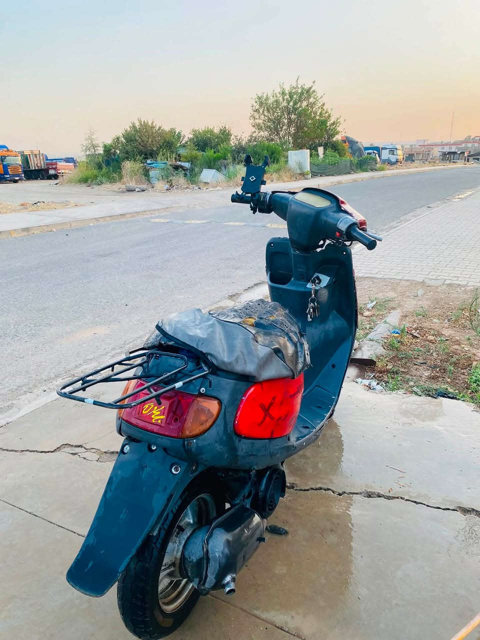 بزون نفخ لل بيع ماطور شلعه ومعدل نضيف شرط شاصي ناقصه فقط سله كدام وترتيب ويرمنيه تايرات جدد سعرو 190ابو 150اذا تعلق احضرك مكاني تلكيف ***********
