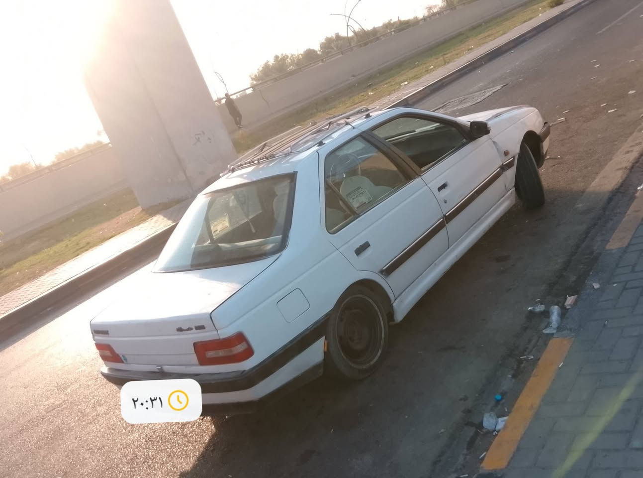 سلام عليكم بيجو 405 البيع السعر 30 رقم الاتصال ***********
