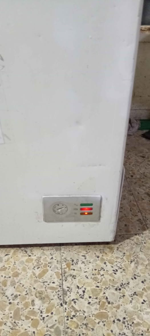 مجمده شرط الشغل البيع في كربلاء سعر ١٥٠ مع المجال *********** كربلاء, العراق
