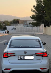 ام جي ٥ • توماتيك • ٢٠٢٣