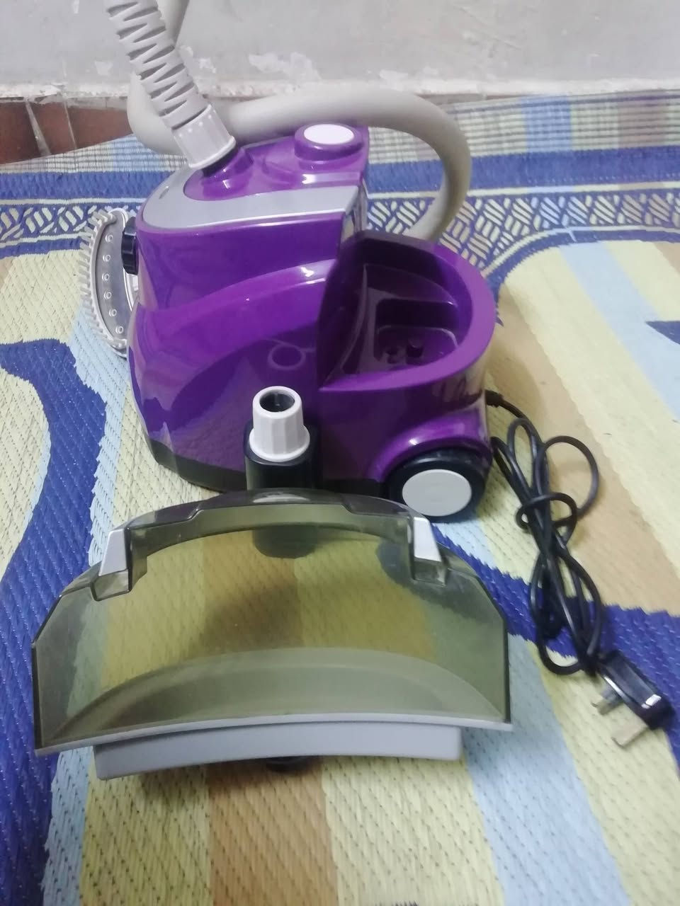 سلام عليكم / للبيع أوتي عدد 2
1/ أوتي حجم كبير أوربي جديد ابو التأيرات يستخدم لكوي الستائر وهم يستخدم للملابس
.......
2/اوتي حجم صغير أوربي مستخدم قليل بعده جدا نضيف
..............
السعر / ماعرف قيم سعرهن باليرضي الله وبالعافيه عليك
.............
مكان/حسينيه راشدية... مامتواجد ع الفيس اتصل وتدلل ***********

