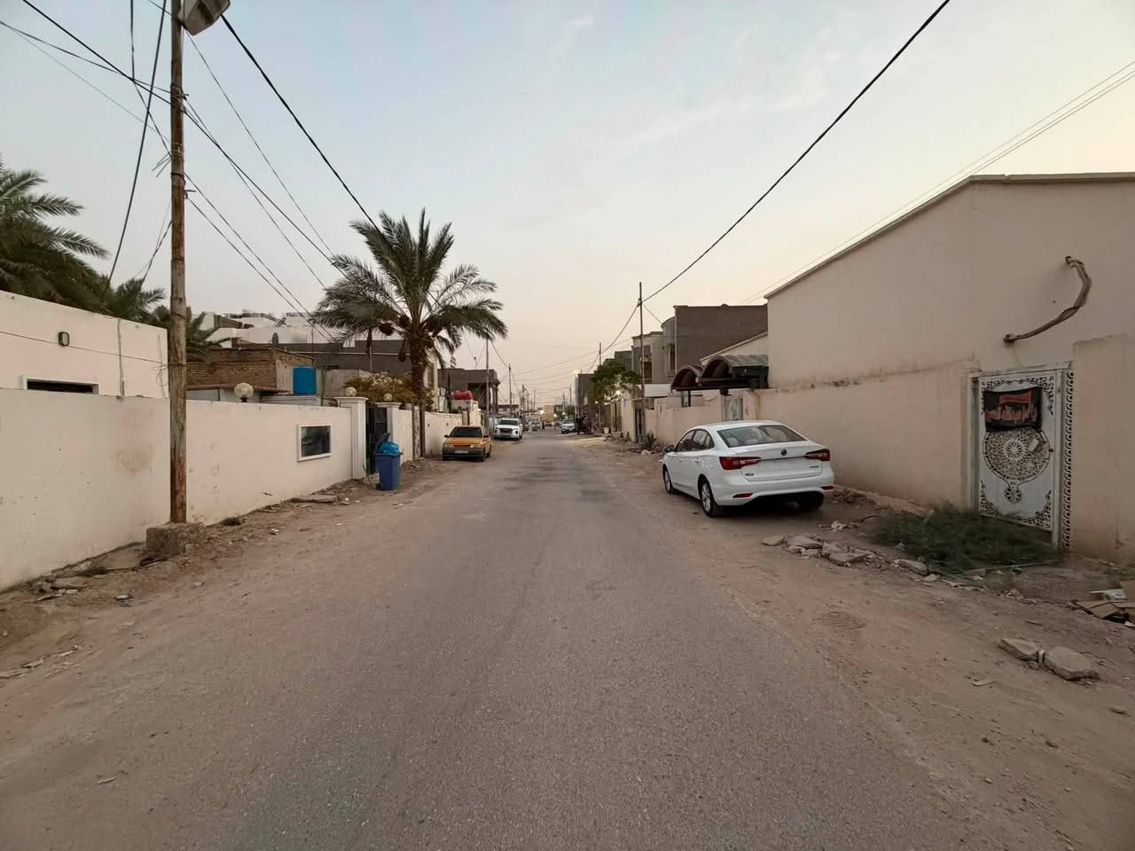 .🛑 عرصه  للبيع 🛑 
المنطقة : الديوانية . العروبه الاولى 🚩
اقرب نقطه داله : مقابيل مستشفى الولاده

المساحه :   360✅  الواجه:10🏛️
    
    
❌❌مع فضله كبيره

.............
للاستفسار
     مراجعة مكتب رسول الوزني للعقار  
الديوانية . حي الحضارة .بداية شارع اسواق طيبة
 للمعلومات ولمزيد من التفاصيل ⬇️
       مراسلة الصفحة  
      ارقام الاتصال 
***********
***********
