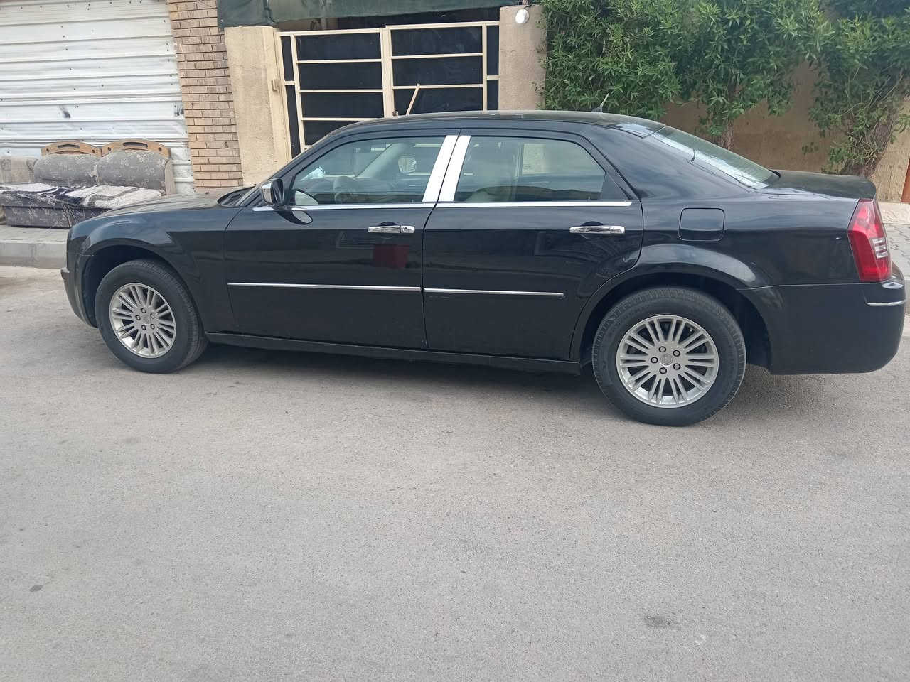 وباما موديل 2008
بيهه اربع قطع صبغ  ولباقي مكفول
 مكان كوت ***********
سعر 88وبيهه مجال
