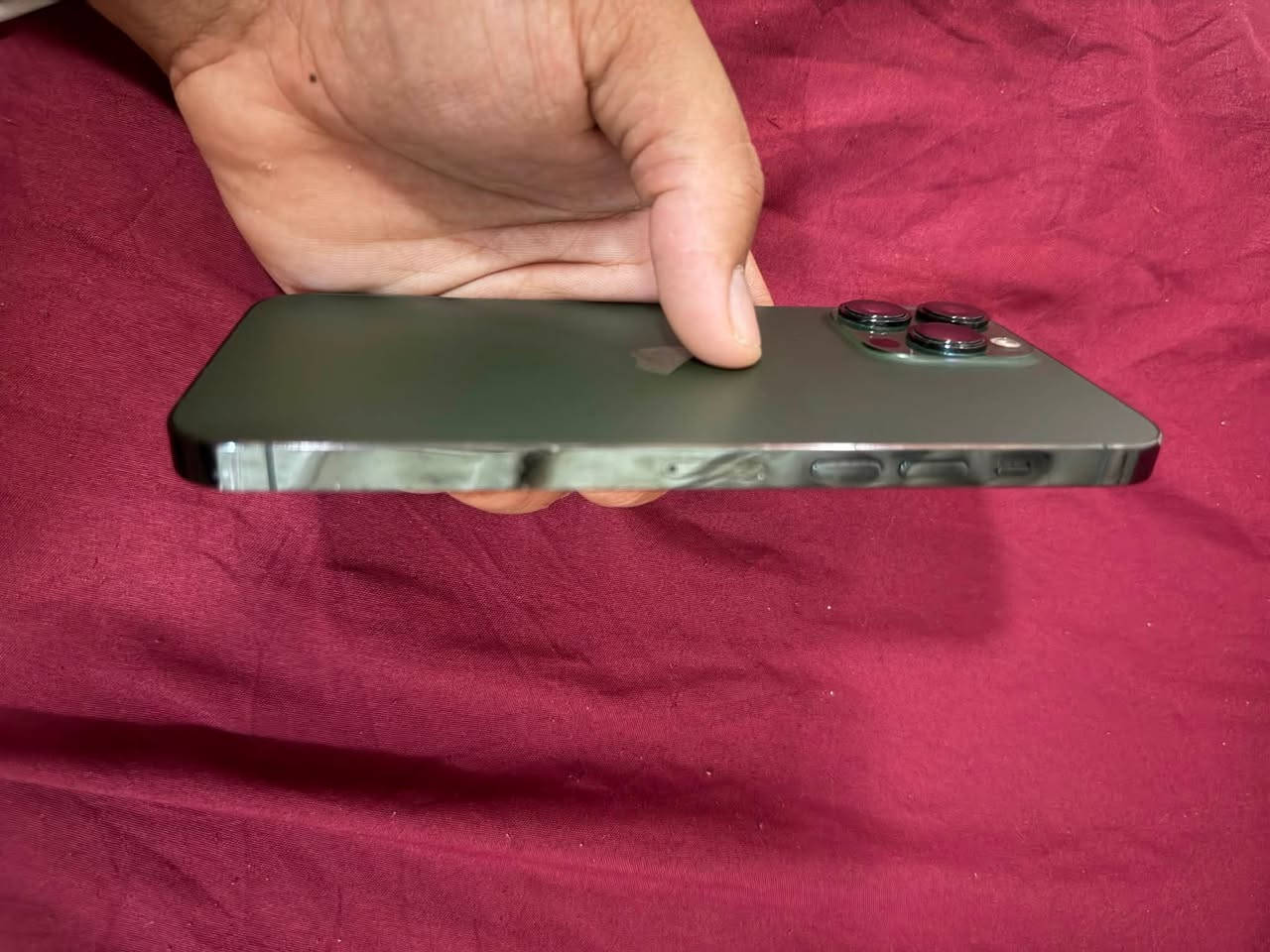 السلام عليكم ايفون 13 برو ماكس 256 بطاريه 91 وتر بروف قطعه اصليه من ابل نضافته حلو زلغ ما بي مكفول من كلشي مكاني بغداد ***********بيع او مراوس ب550
