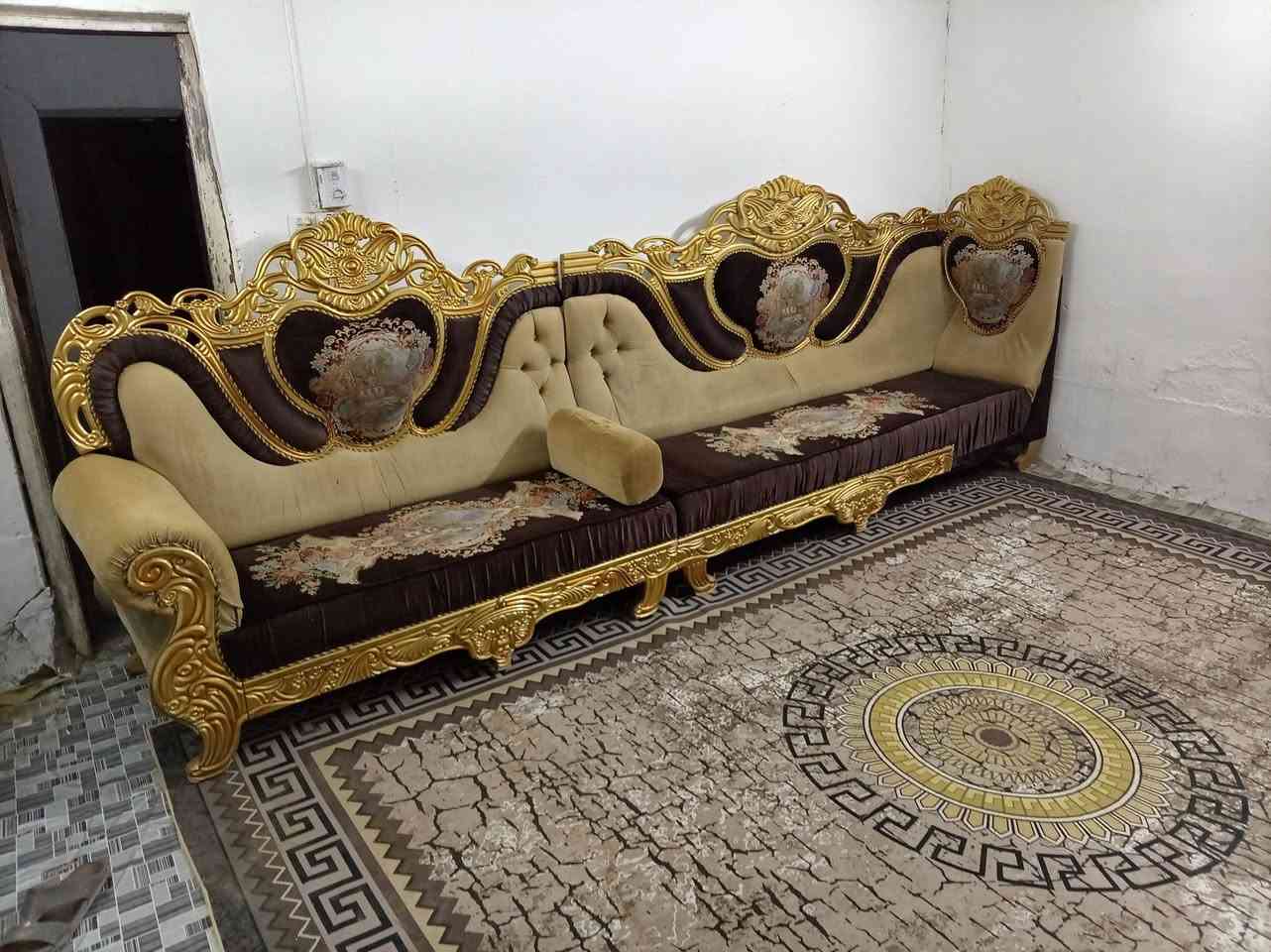 ديوان ملكي • ١٤مقعد • كربلاء