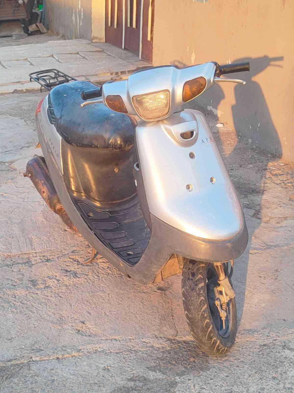 السلام عليكم
ماطور بوتين للبيع محرك شرط
 شاصي شرط (شرط صوط اكسل;مابي) درع. حيل نضيف  ويرمينه شغاله كلها سلف شغال  تحريكه ومعدل يكمز من جواك     الماطور جاهز ما تصرف عليه ربع  السعر 225 وبي مجال مكاني حي صدام الاستفسار ***********
