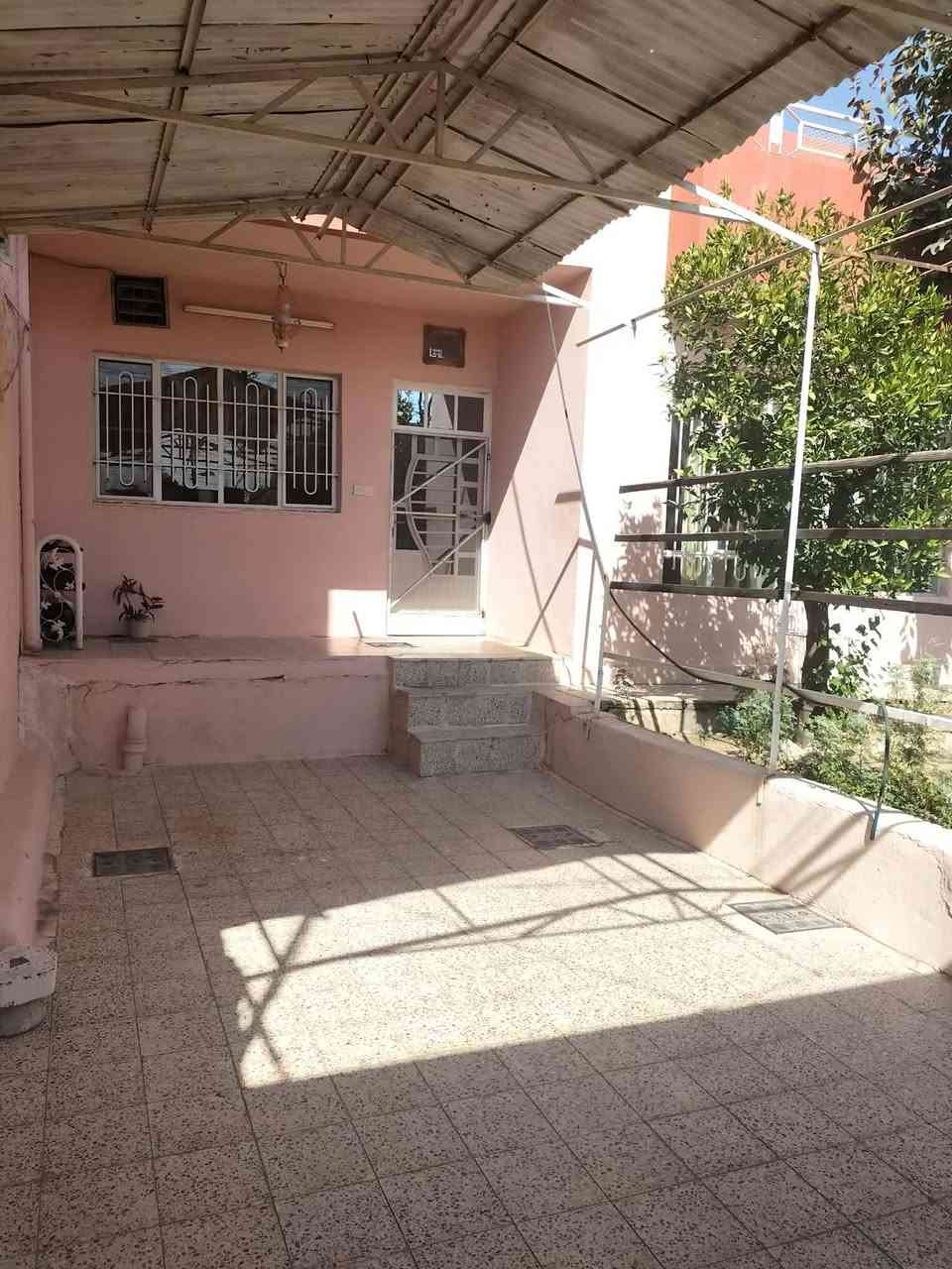 حي السكر • ٣٠٠م • واجهة ١٥م