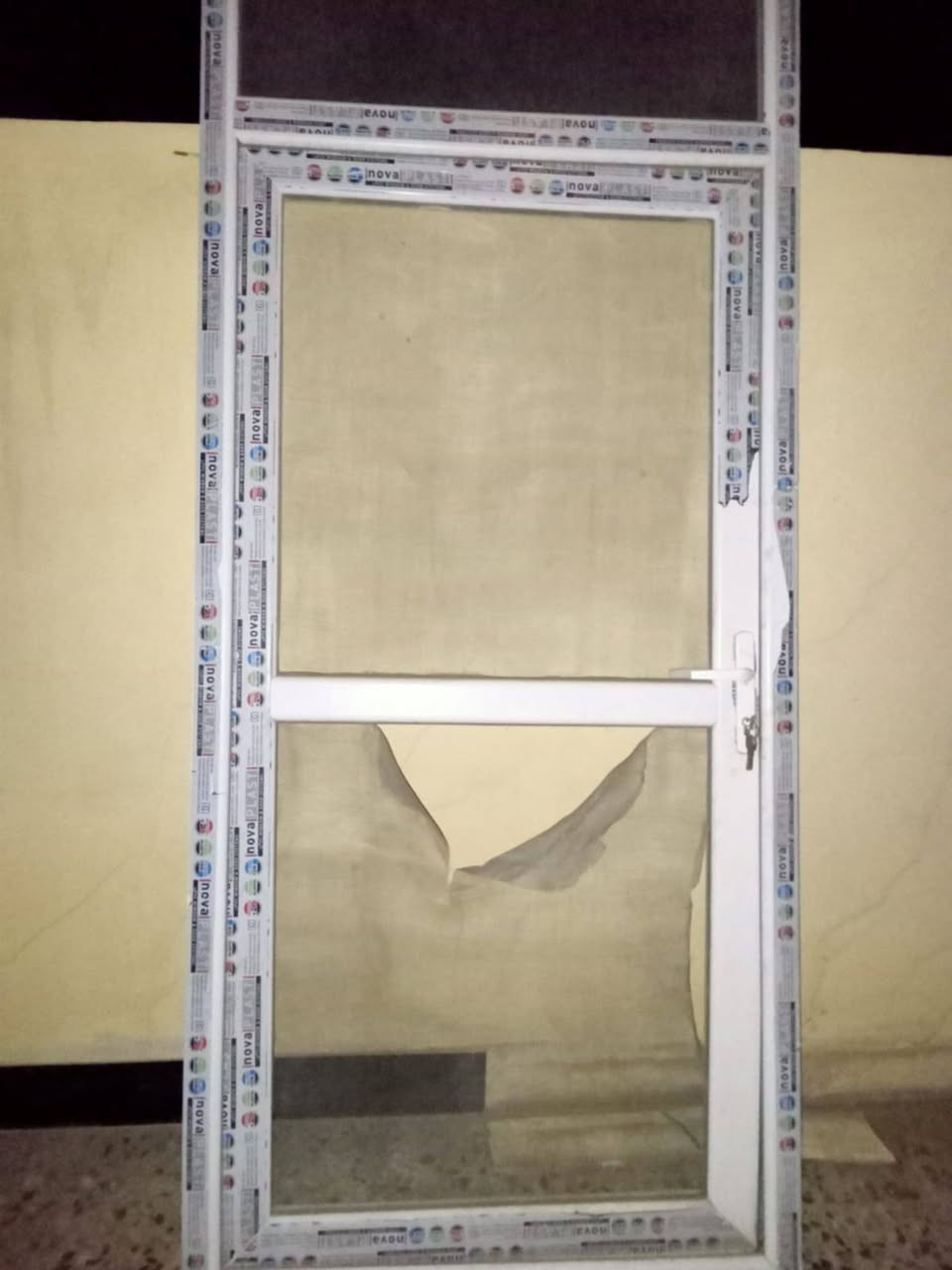 للبيع بوب تركي شركه نوفا قياس 100×250
جدد سعر باب 75
‏‪***********‬‏
حي الجولان
