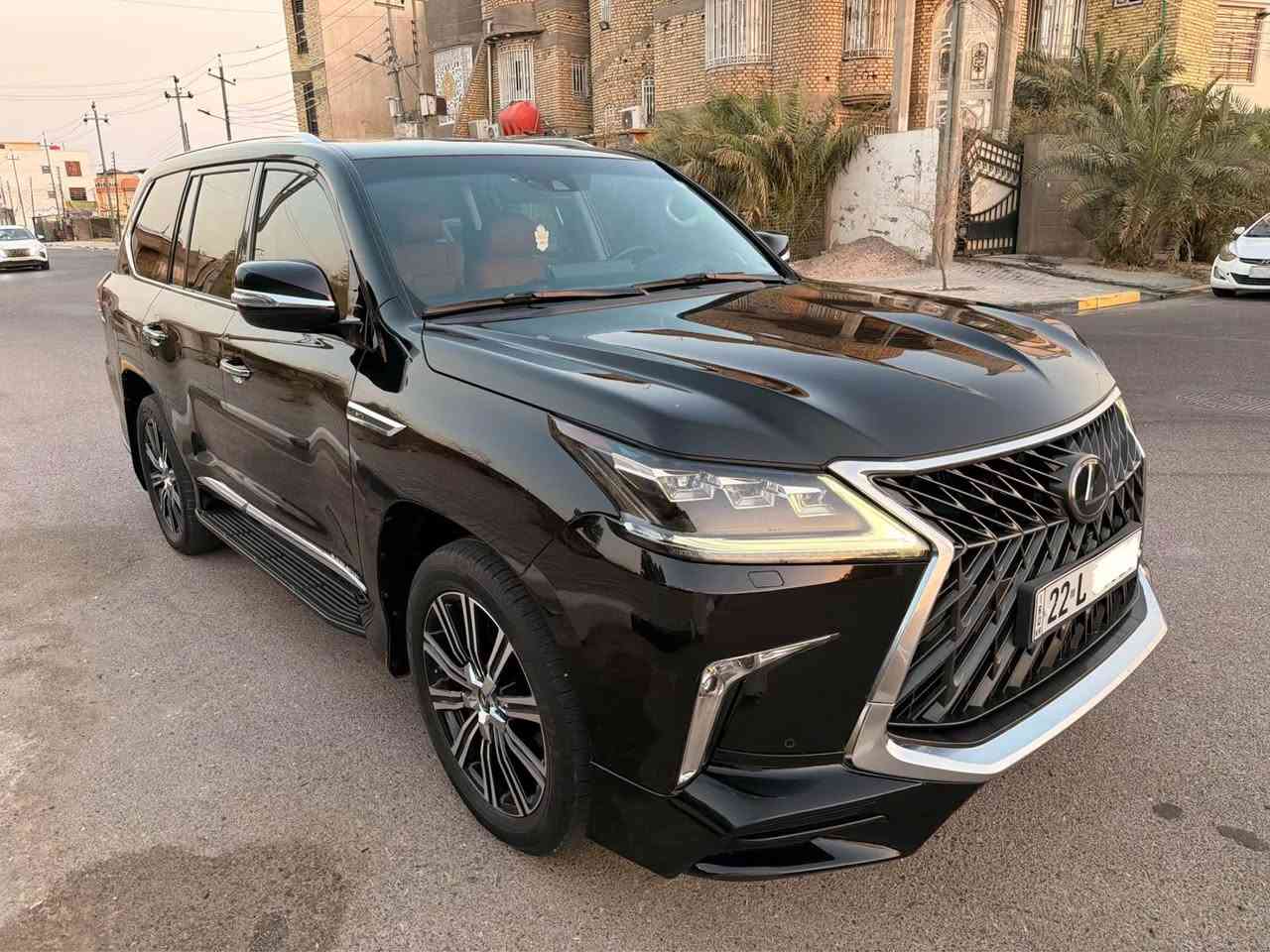 لكزز رقم أربيل 2018 

سيارة مكفولة من الصبغ والضربه حتى الدعاميات ومغلفه نانو PPF بل كامل سيارة جديدة على وضع الشركه للاستفسار : *********** البصرة, العراق
