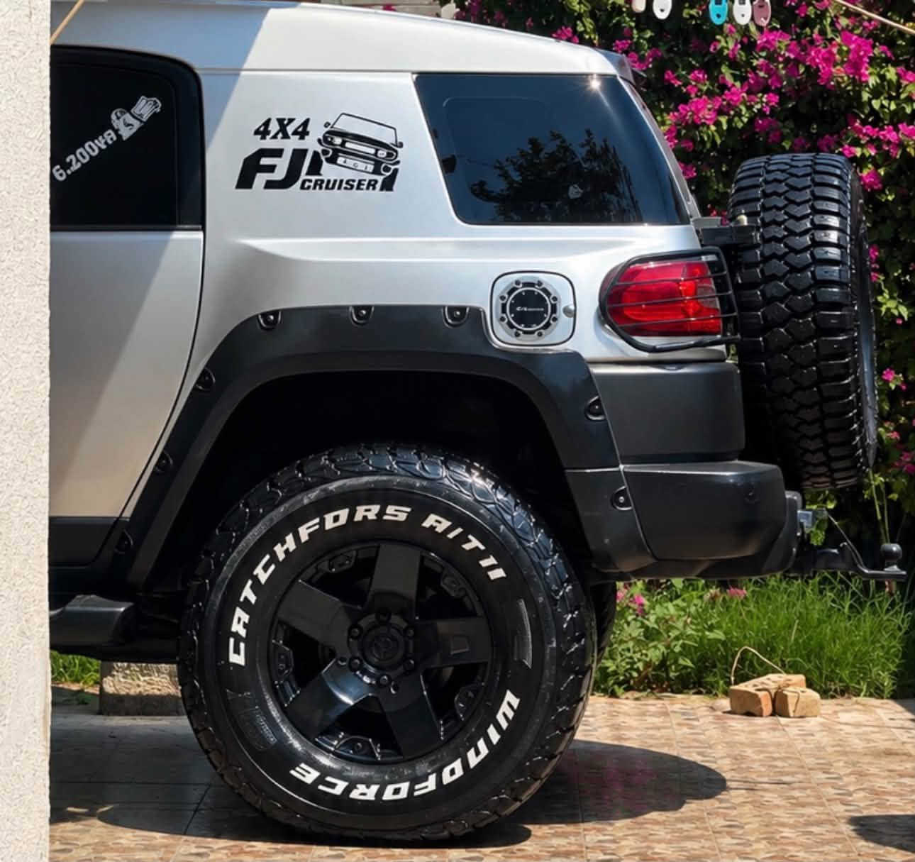 اف جي • مكينة ٤٠٠٠ V6 • فور ويل
