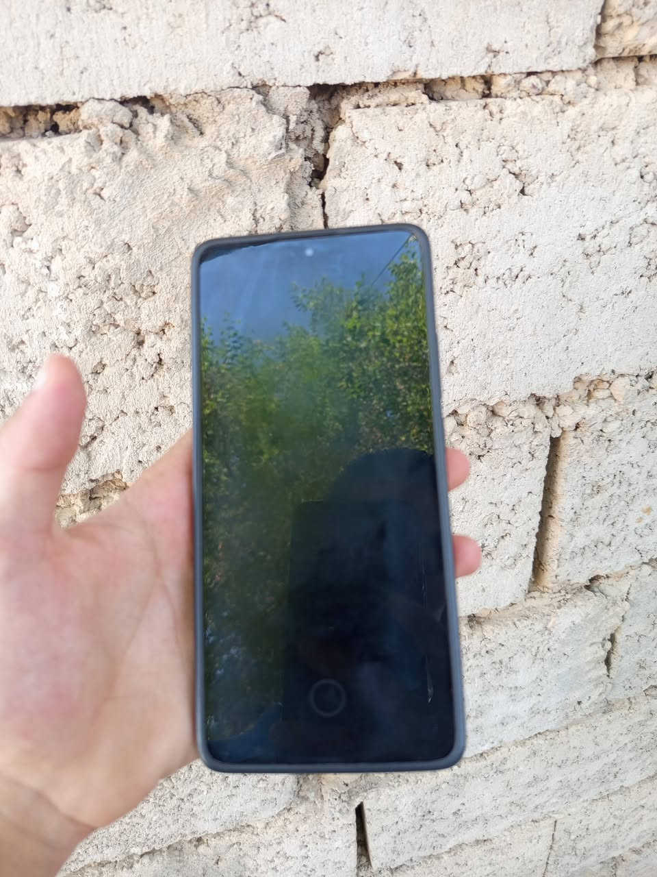 سلام عليكم بوكو اكس 7برو للبيع نضيف  مابي ايشي جهاز جديد كارتون موجود سعره 350 وبي مجال ***********
