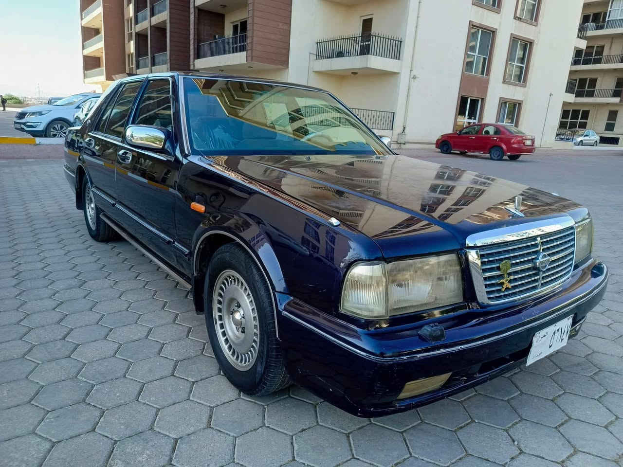 نیسان سیدریک مۆدێل 2001،،
ئاڕمی پلاستیکی سلێمانی،،،
گێڕ عادی،تەبرید گەرم وسارد،،
بێ بۆیاغ،،،بێ لێدران،،،،،،
مەکینەو گێڕی بەشەرت،،،،
هەمووگیانی وەکو شەریکە یە
ئەلەرم وزەربی سویچەکەی ماوە،،،هەموو گیانی کارەکات،،
سیعری( 42 )گەڵا ومعاملە،،،
گۆڕینەوە،،،فرۆشتن،،،
سەیارەکە هی من نیە تەلەفون بۆ خاوەنی بکەن جوابی کۆمێنت و نامە نادەمەوە ***********
