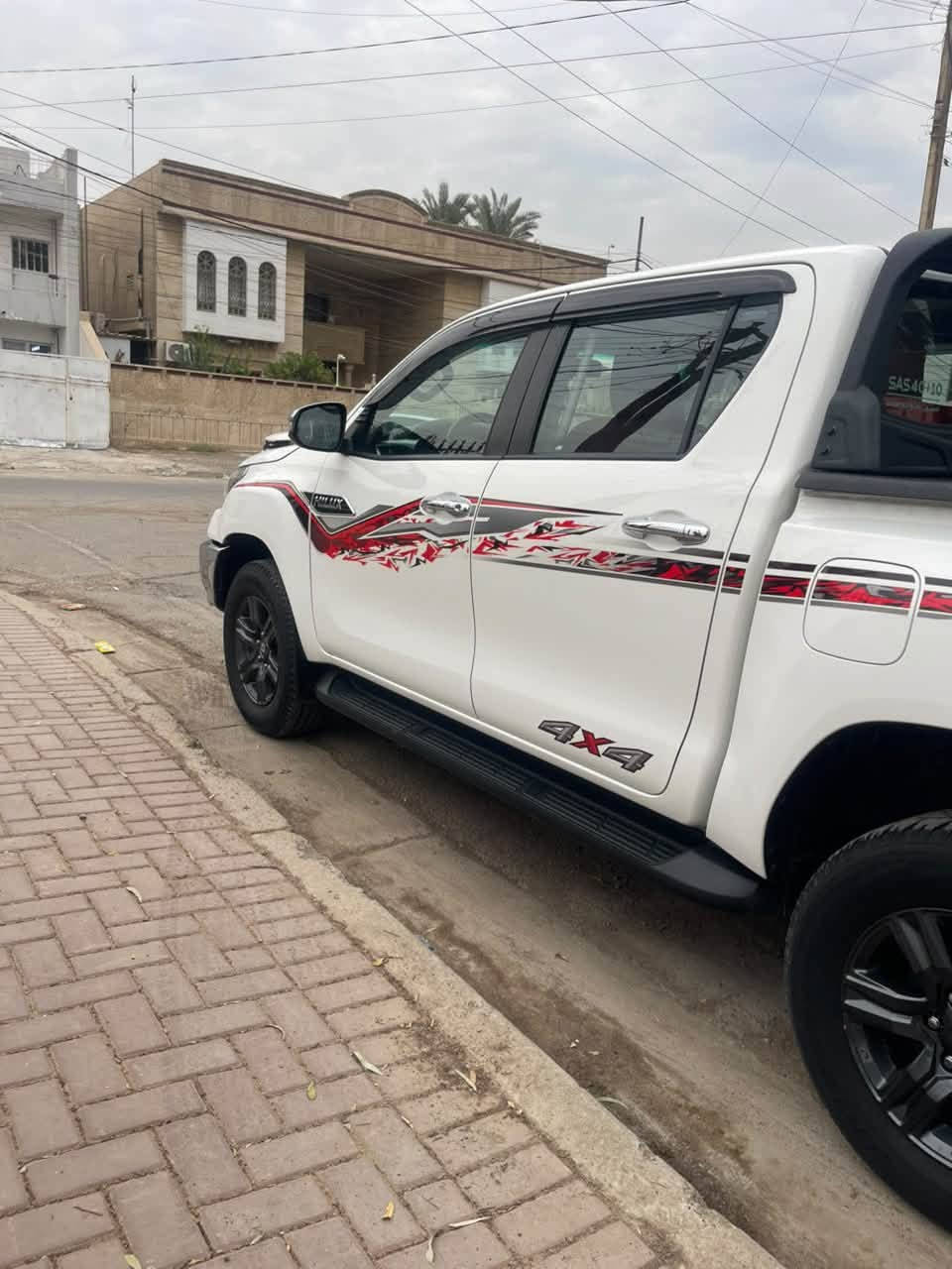 هايلكس فور ويل • ٢٠٢٤ • رقم اربيل