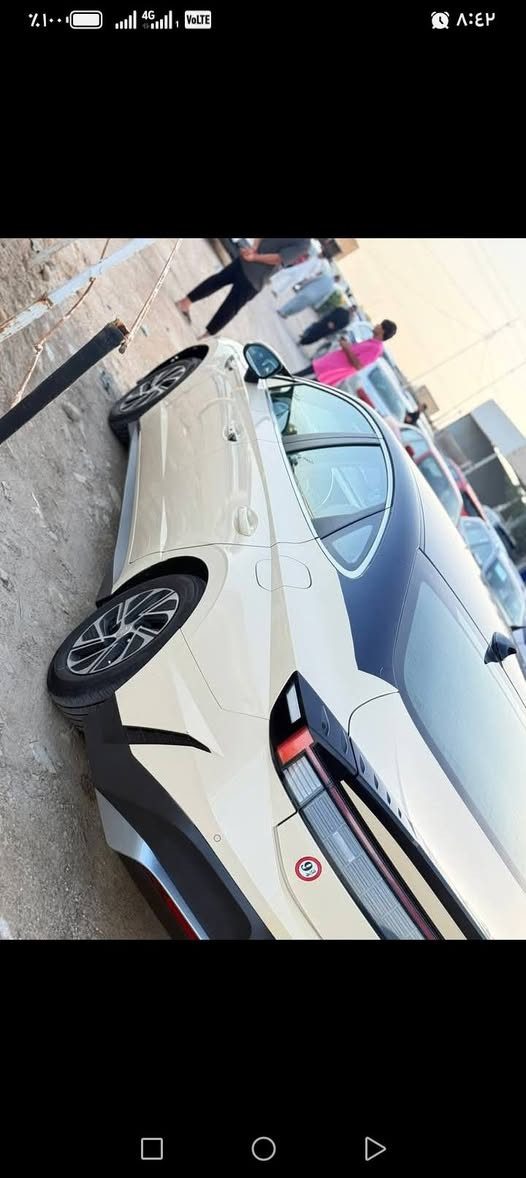 السلام عليكم سوناتا هايبرد 2024 اصل خليجي تكسي دبي كفالة كير ومكينه وبطاريات وكهربائيات بيها باب سايق مبدل والبلادي موجود عندي وبيها بارد بل باب الخلفي ولجاملغ قليل السعر 145وبيها مجال مكانها البصره الشراي يتصل***********
