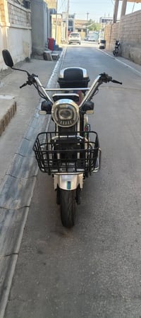 دراجة كهربائية • ٧ بطاريات • كارت تشغيل