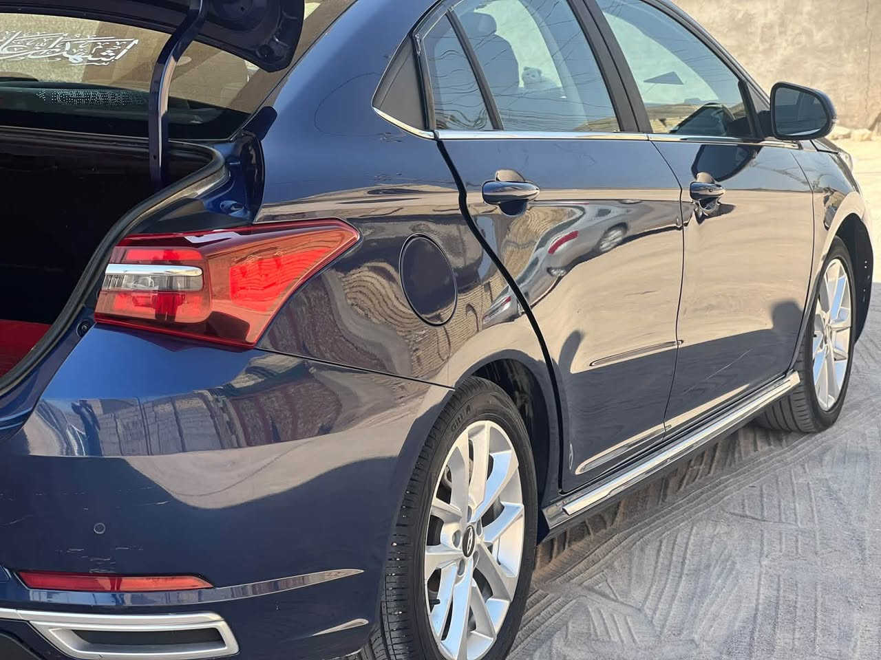 شيري اريزو ٦ موديل ٢٠٢٢ كفاله كير مكينه 
بارد صفح سونار موجودالمنتظر للعقار اي استفسار هذا الرقم. خط واتس بي ***********ملاحظه اني صاحبه السياره بااسمي.
