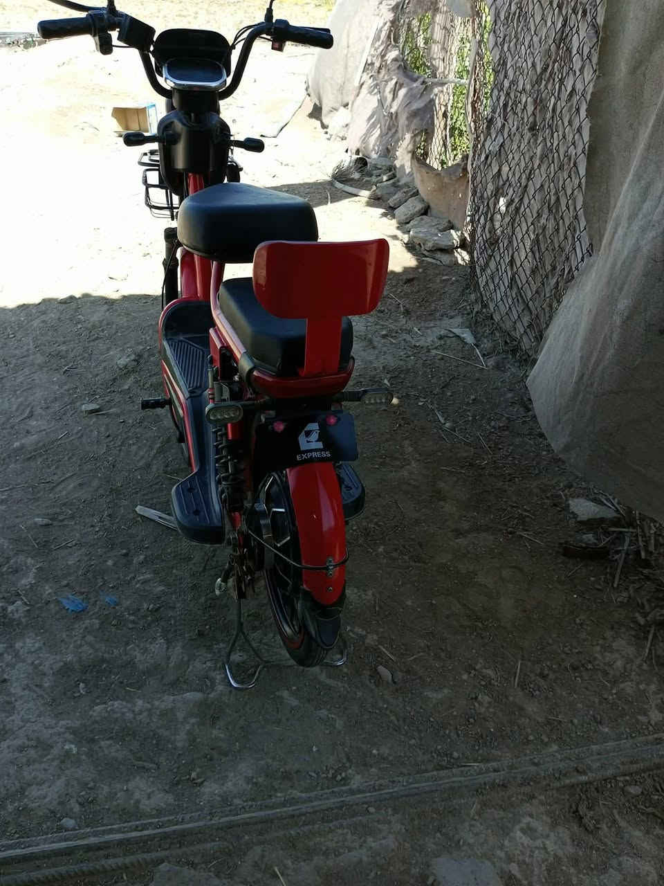 سلام عليكم اخوان عندي باسكن شحن البيع 400وبي مجال مكان مشروع المسيب رقم ***********
