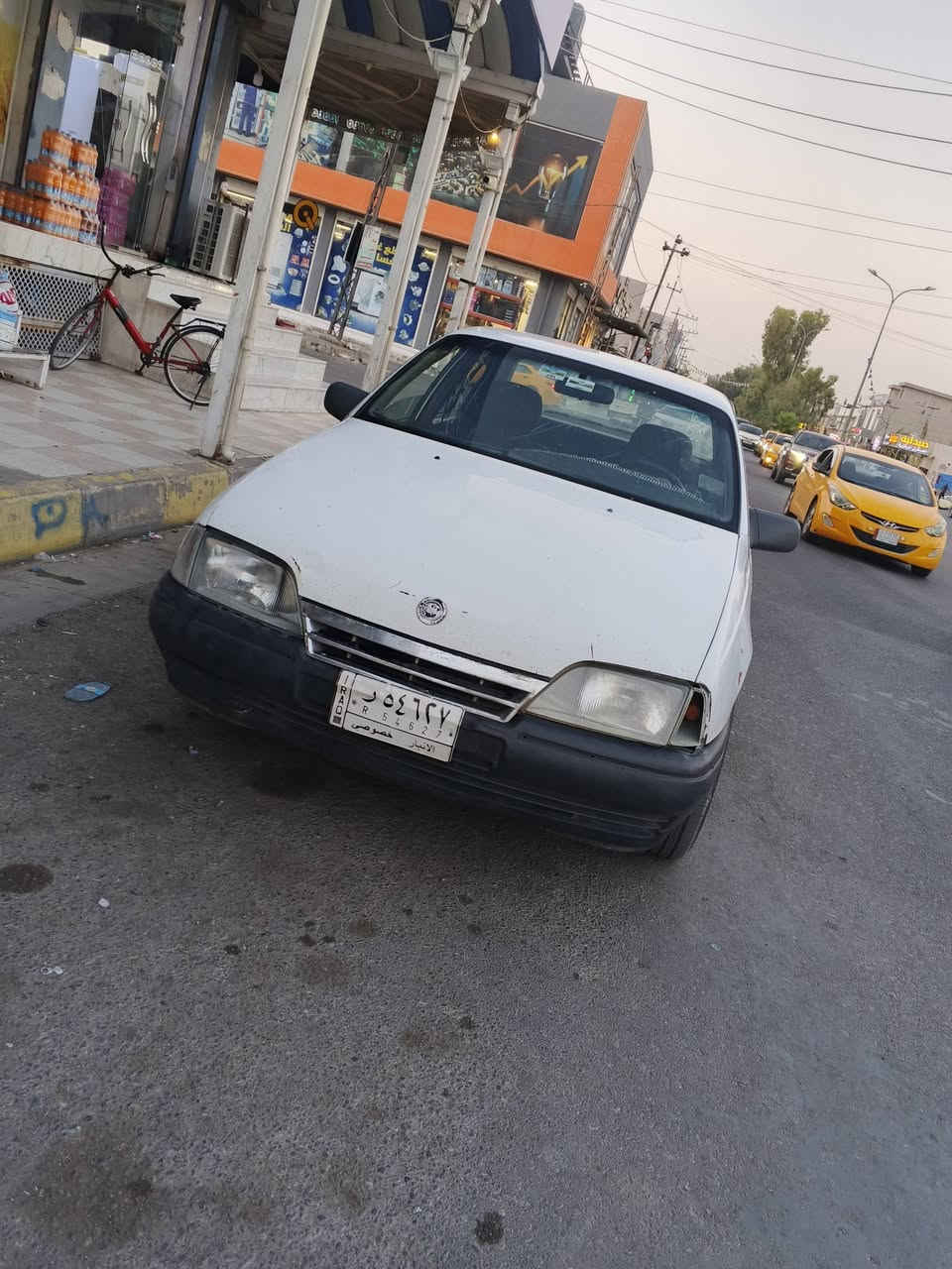 اوميكا للبيع
موديل 89
سنويه صار شهر ساقطه 
دفتر بانزين 
مشروع وطني 
محرك كير جديد 
صدر جديد 
تايرات جديد 
شرط تحويل 
سعر 26بيها مجال 

***********
