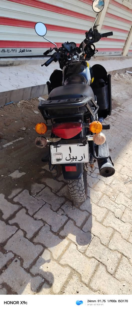 السلام عليكم
بوكسر مديل ٢٠
للبيع
المحرك بي صوت
السعر مليون وبيه مجال
***********
