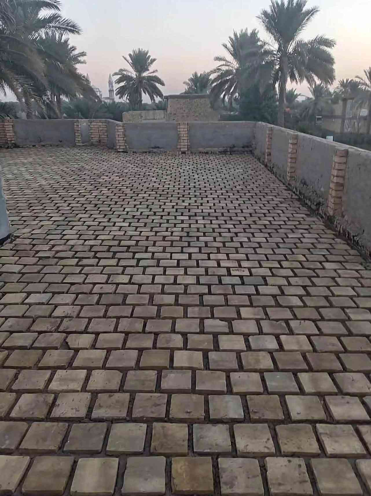 خلفه بناء وتطبيك فرشي وعكاده من كربلاء و باسعار مناسبه تعال خاص وبخدمتك

نص مكتوب في الصور:
- O HONOR X9b 108MP Ultra-Sensing Camera
- HONOR X9b
- 108MP Ultra-Sensing Camera