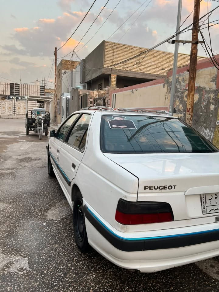 سلام عليكم بيجو بارص مديل١٥السياره خير من الله مكفوله فقط بل بنيد بيهه بارد كد اشبرر ولباقي مكفول تبريد ثلج❄️كير ومحرك خير من الله مداور ثاني يوم أكثر تفاصيل خاص ورقمي***********
