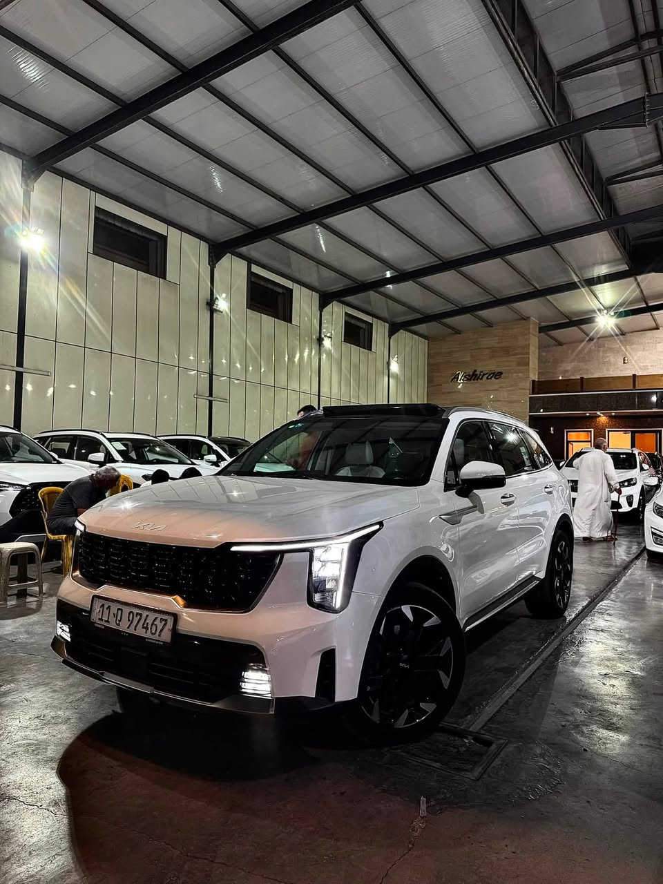 🚘🔥 للبيع | كيا سورنتو 2025 🔥🚘
💎 KIA SORENTO 2025 💎
🇰🇷 خليجي | رقم بغداد
✨ بحالة الوكالة ومكفولة كفالة عامة ✨
📏 الممشى: 30,000 كم حقيقي ✅
━━━━━━━━━━━━━━━━━━
💠 المواصفات:
مكينه 6 سلندر🔥
🌤️ بانوراما
🔑 بصمة 
🛞 ويل كب 20 
📡 حساسات أمامية وخلفية
🖥️ شاشة كبيرة
🎥 كاميرا خلفية
⚡ كراسي كهربائية
🅿️ صندوق خلفي كهربائي
💡 إنارة LED نهارية
✨ وباقي المواصفات الأساسية والتجهيزات
━━━━━━━━━━━━━━━━━━
💰 السعر: 297 جدا مناسب
🤝 وبيها مجال بسيط 
📍 الموقع: بغداد – الكرخ – معارض البياع
📞 للاستفسار والاتصال:
***********
***********
