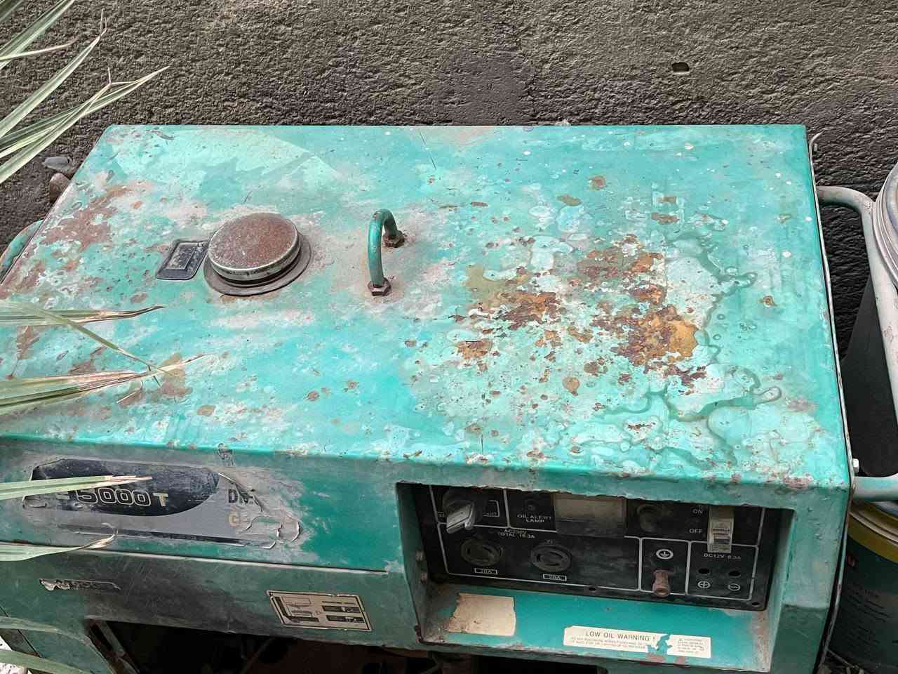 مولده كاز للبيع
كاما 5kv كاتم 

30امبير شرط الفحص شغاله 

كاتم للبيع 

السعر قابل للتفاوض 

الرجاء الاستفسار ***********

واتساب وبالخدمه
