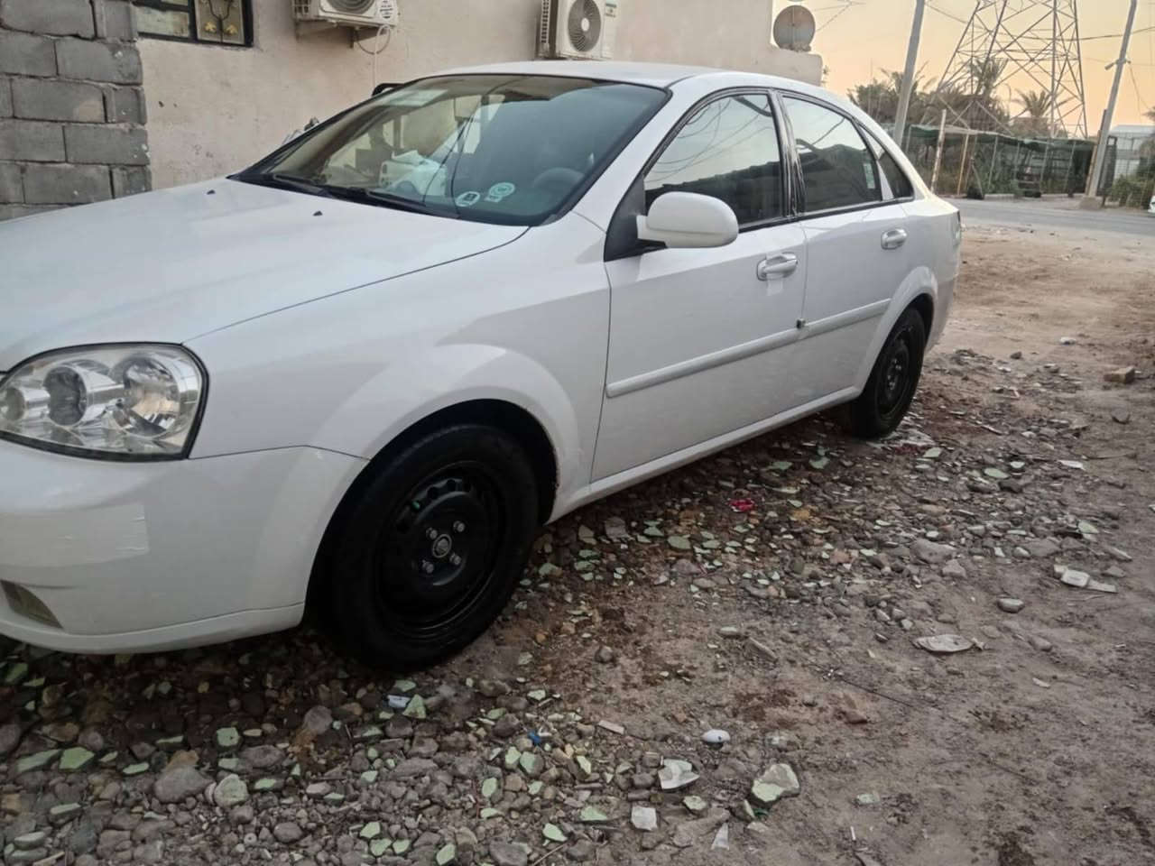 سياره اوبتره مديل ١٠ للبيع
***********
